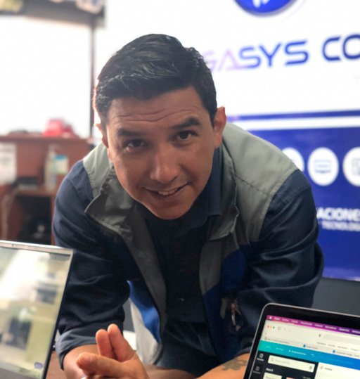 Marco A. Velásquez